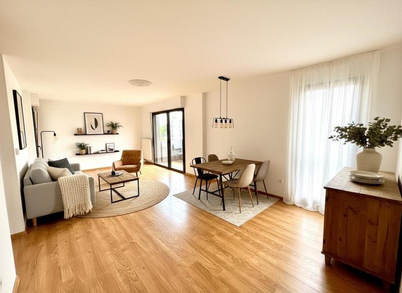 Appartement - 84 m² - 4 pièces