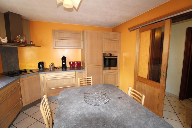 Maison - 112 m² - 6 pièces