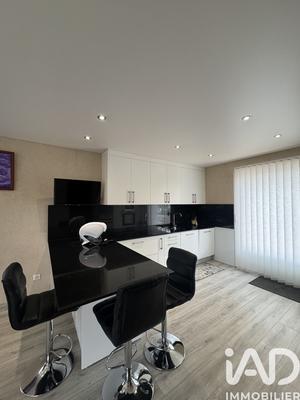 Maison - 167 m² - 8 pièces