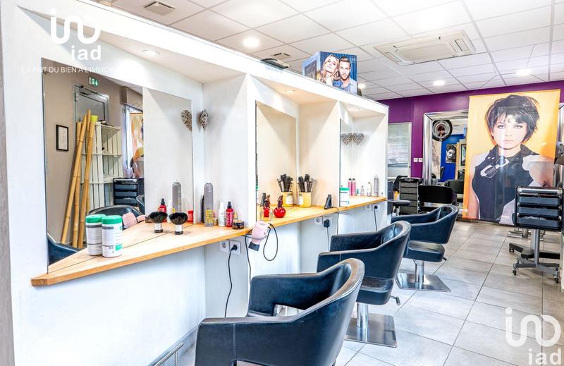 Local commercial - 115 m²