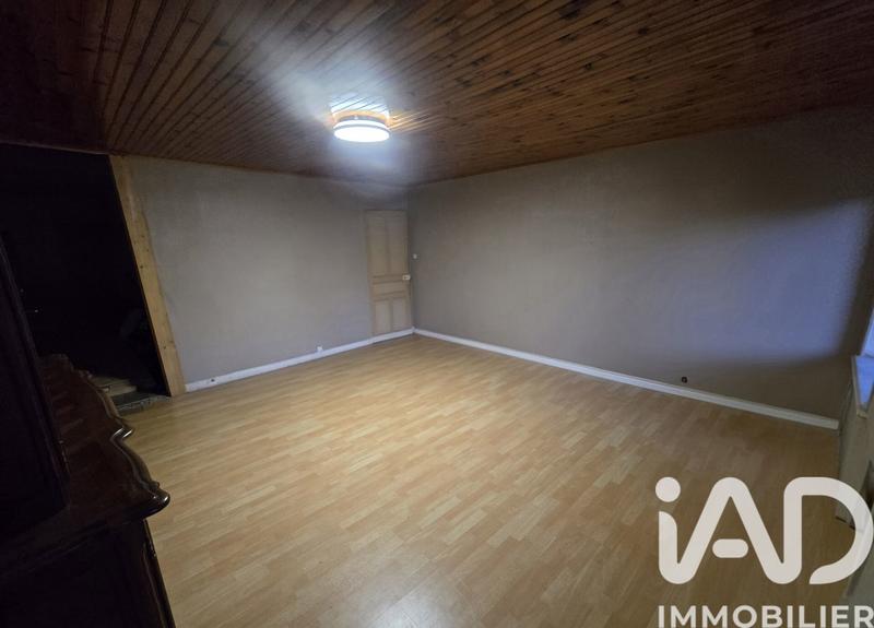 Maison - 435 m² - 4 pièces