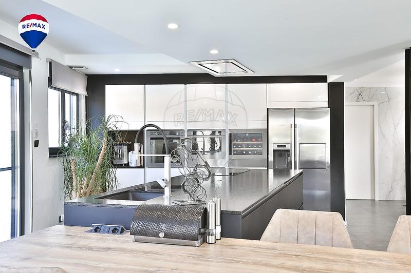 Maison - 128 m² - 5 pièces