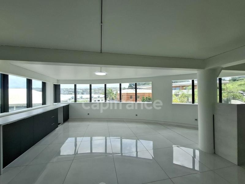 Bureau - 55 m² - 1 pièce