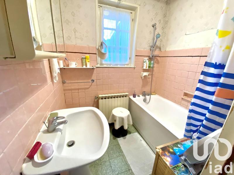 Maison - 96 m² - 5 pièces