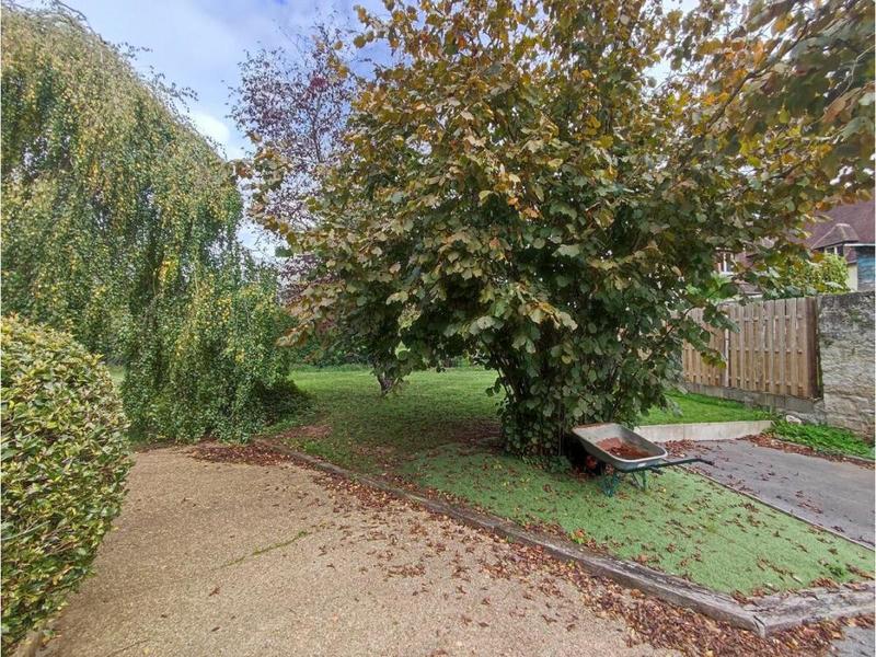 Pavillon - 186 m² - 8 pièces