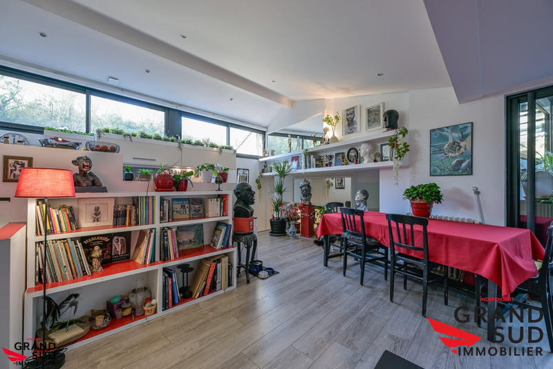 Maison ancienne - 250 m² - 11 pièces