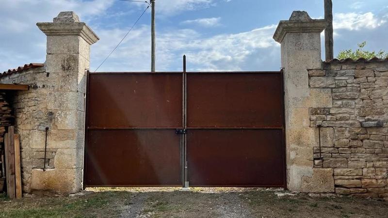 Maison - 181 m² - 6 pièces