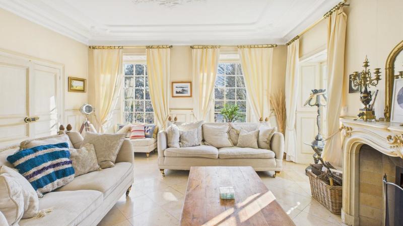 Manoir - 423 m² - 14 pièces