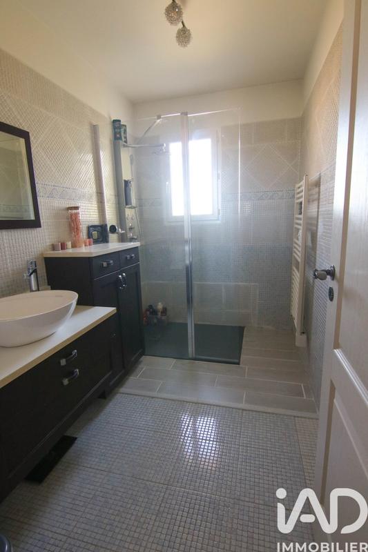 Maison - 98 m² - 4 pièces