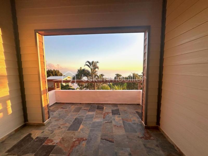 Villa - 185 m² - 8 pièces