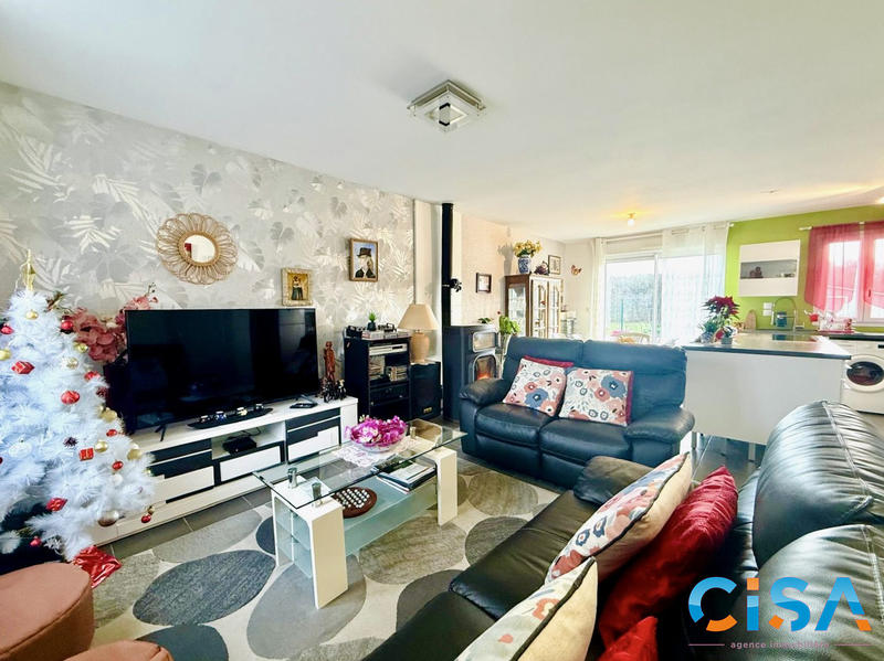 Maison - 75 m² - 5 pièces