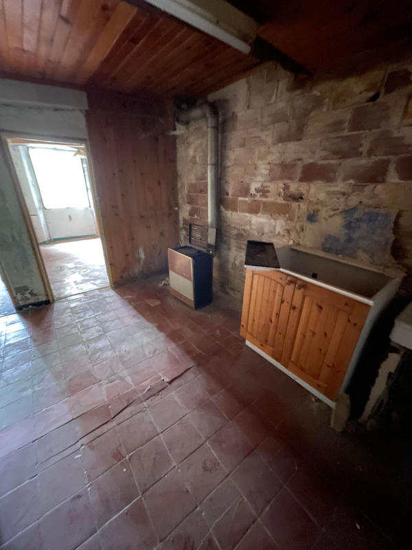 Maison de village - 105 m² - 10 pièces