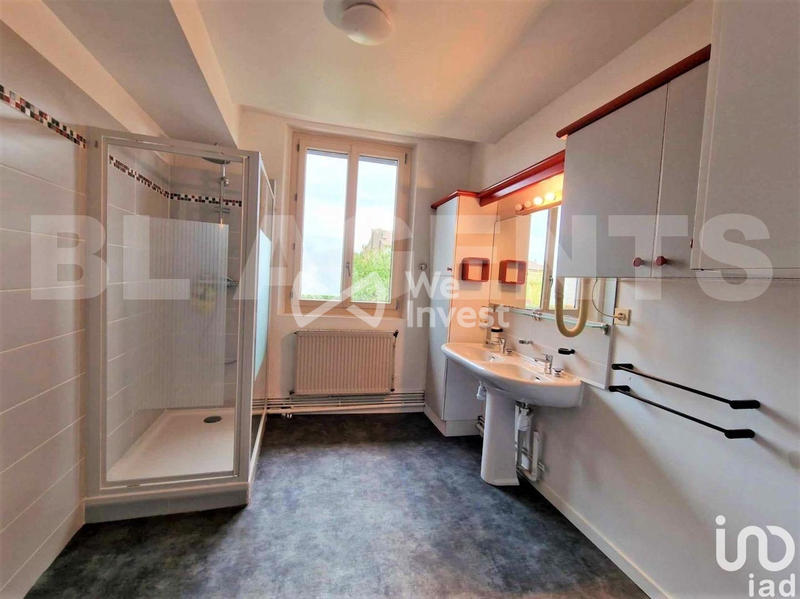 Maison - 190 m² - 5 pièces