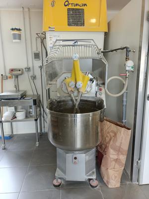 Fonds de commerce - Magasins - 200 m²