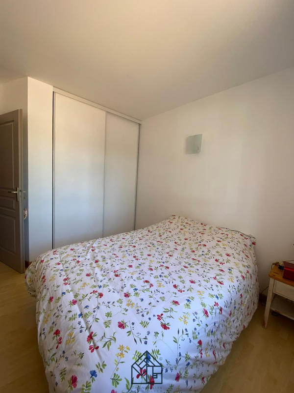 Maison - 185 m² - 7 pièces