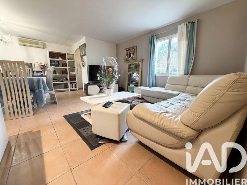 Maison - 94 m² - 4 pièces