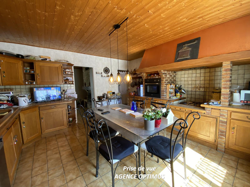 Maison - 156 m² - 8 pièces