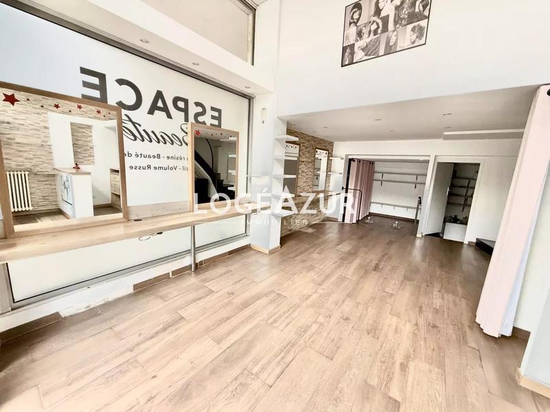 Local commercial - 57 m² - 3 pièces