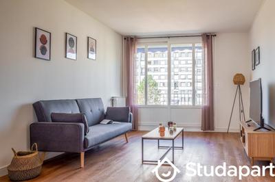 Chambre - 14 m² - 1 pièce