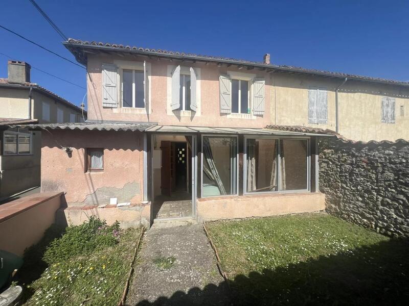 Maison de village - 130 m² - 4 pièces