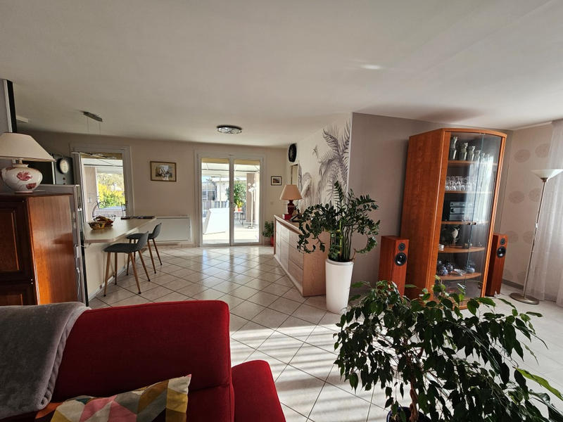 Maison - 138 m² - 6 pièces