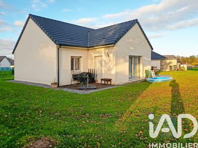 Maison - 102 m² - 4 pièces