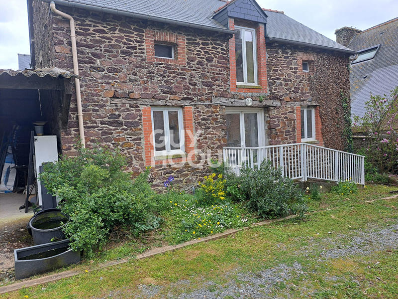 Maison - 242 m² - 8 pièces