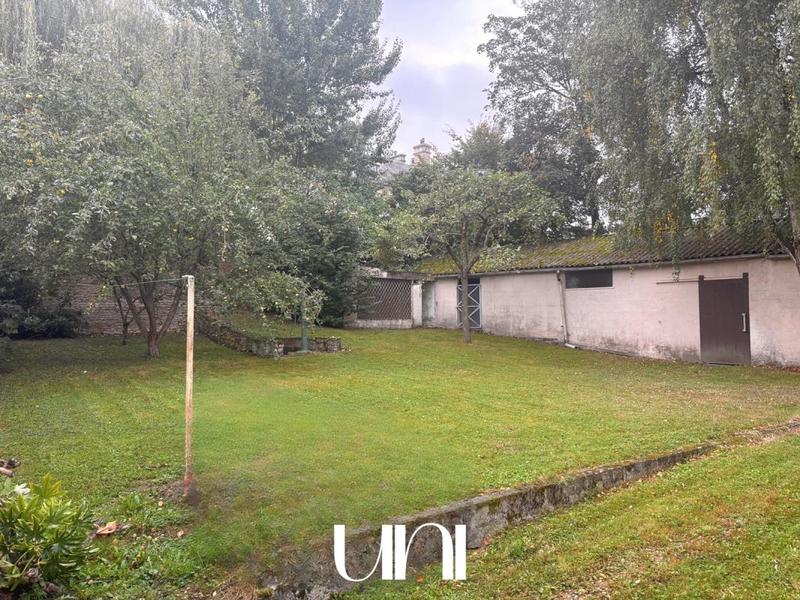 Maison - 208 m² - 8 pièces