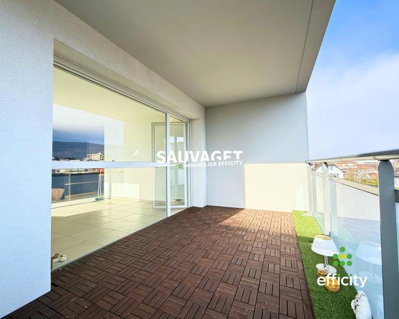 Appartement - 105 m² - 5 pièces