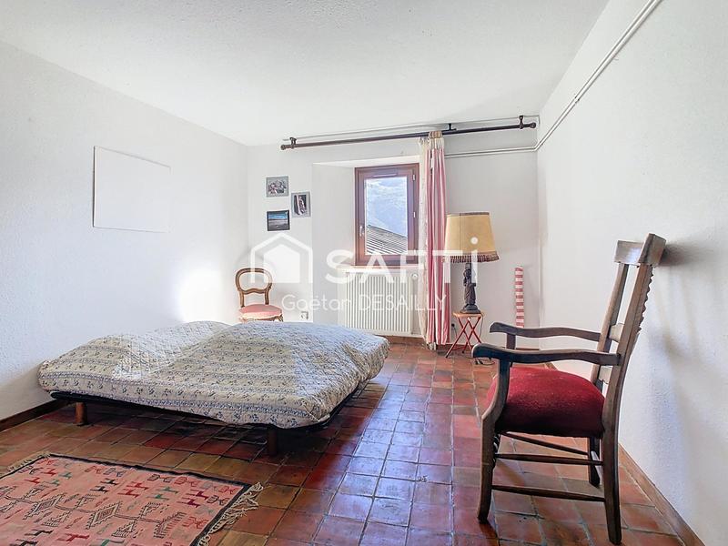 Maison de village - 265 m² - 8 pièces