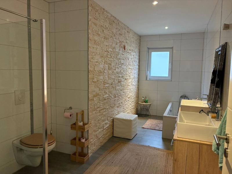 Maison - 197 m² - 7 pièces