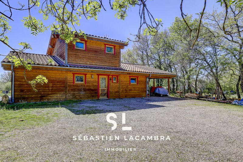 Maison - 138 m² - 5 pièces