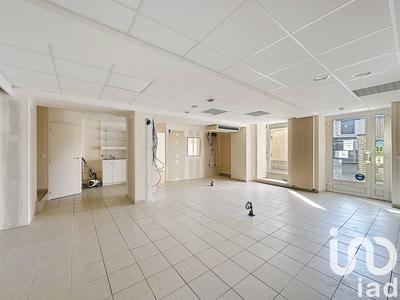 Maison - 235 m² - 6 pièces