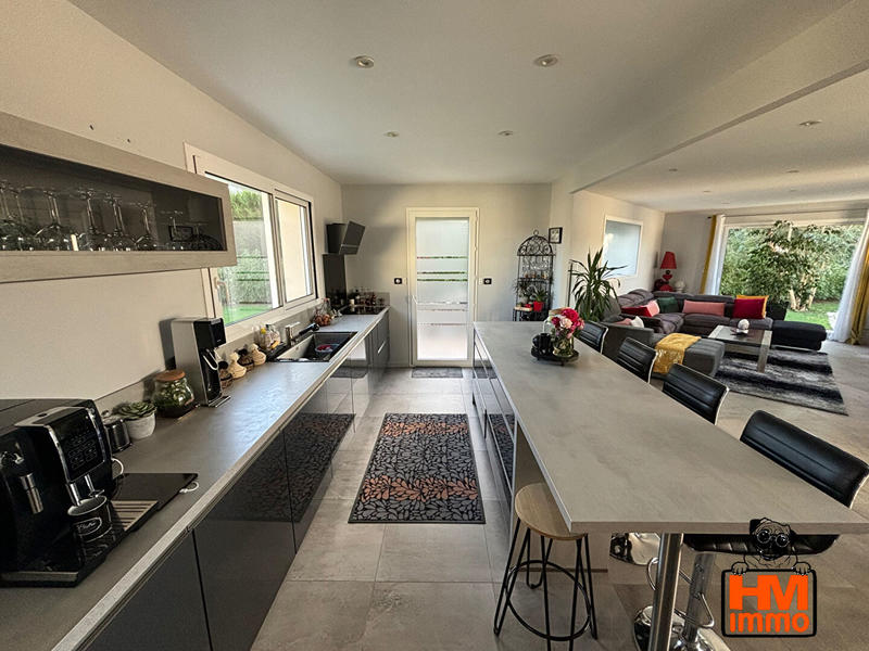 Maison - 135 m² - 4 pièces