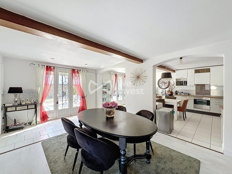 Maison - 190 m² - 6 pièces