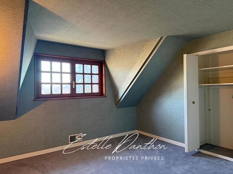 Maison - 193 m² - 8 pièces