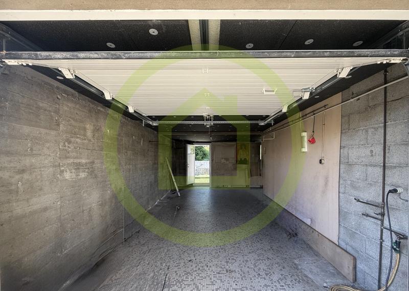 Maison - 92 m² - 5 pièces