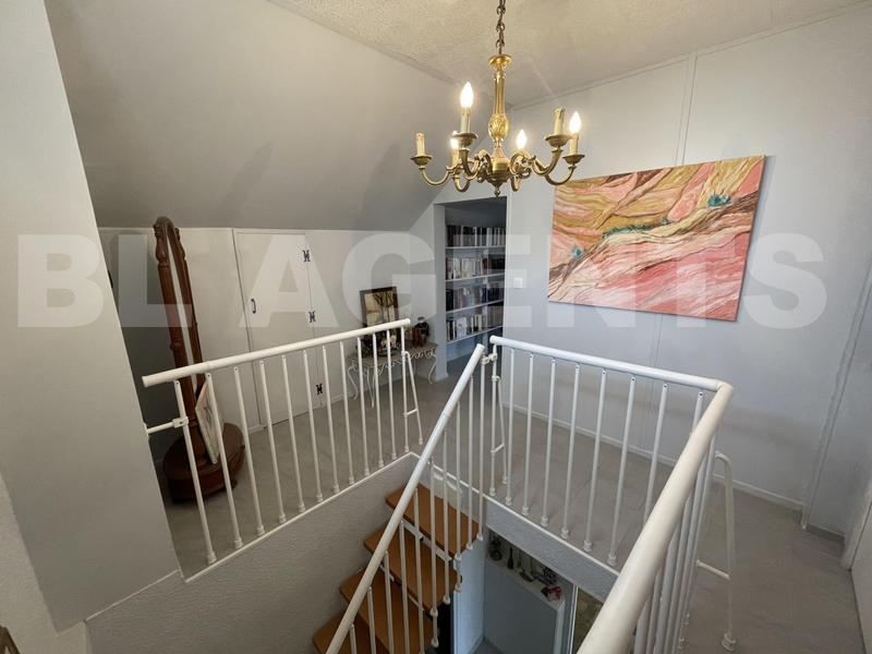 Propriété - 200 m² - 7 pièces