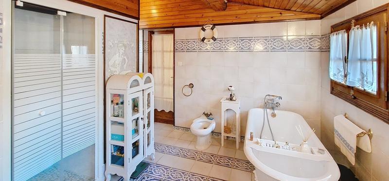 Maison - 115 m² - 4 pièces