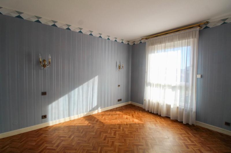 Appartement - 83 m² - 3 pièces