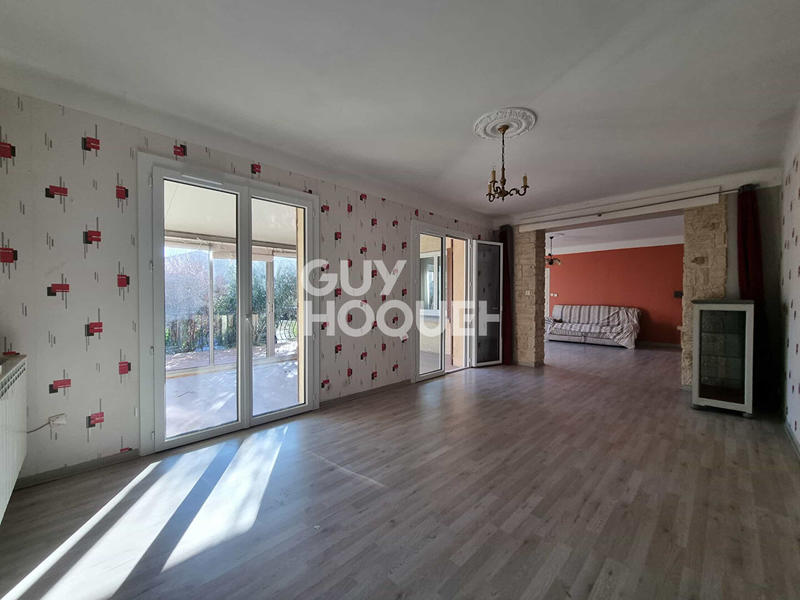 Maison - 185 m² - 8 pièces