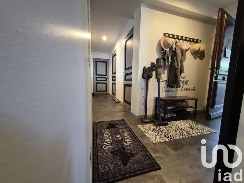 Maison - 312 m² - 6 pièces