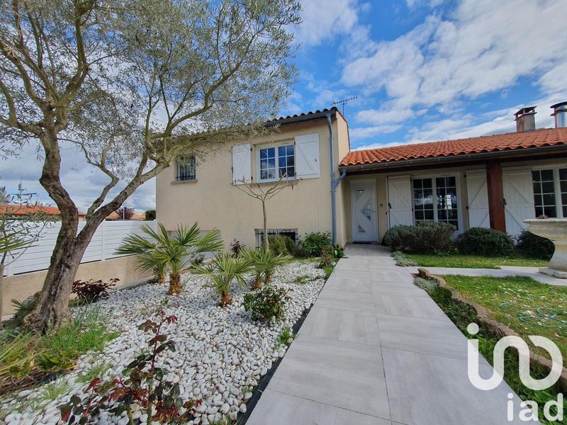 Maison - 106 m² - 5 pièces