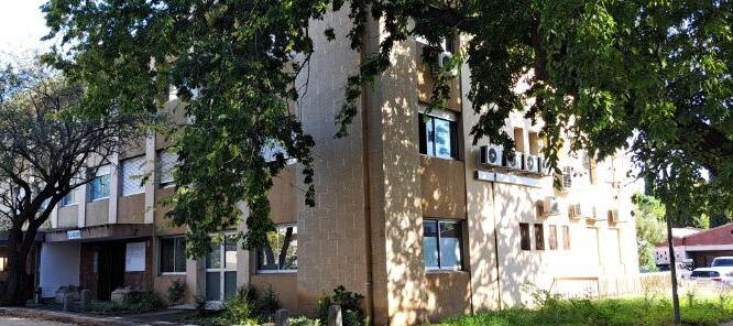 Bureau - 98 m² - 5 pièces