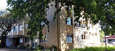 Bureau - 98 m² - 5 pièces