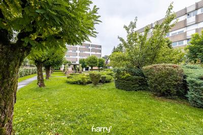 Appartement - 80 m² - 3 pièces