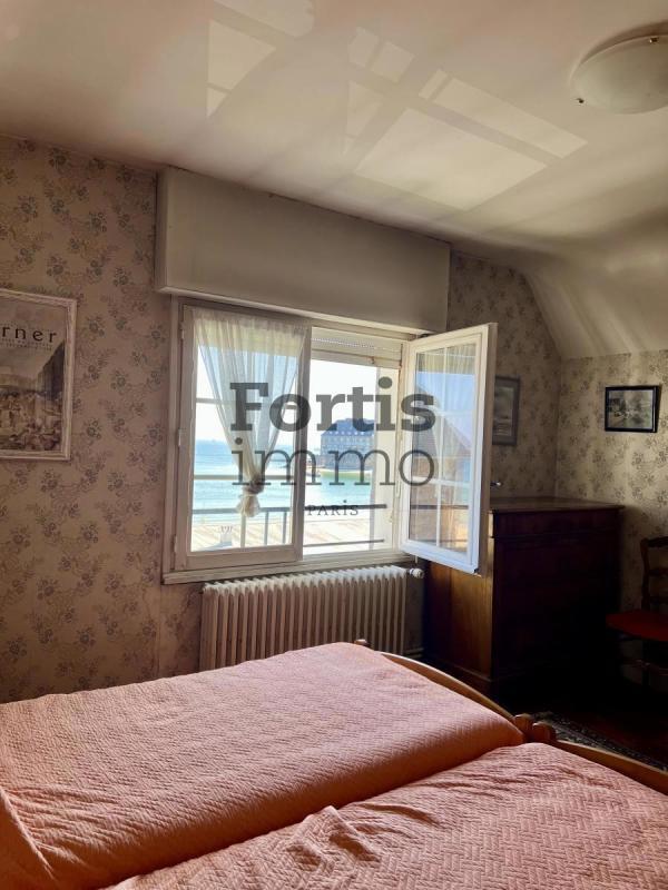 Maison - 161 m² - 7 pièces