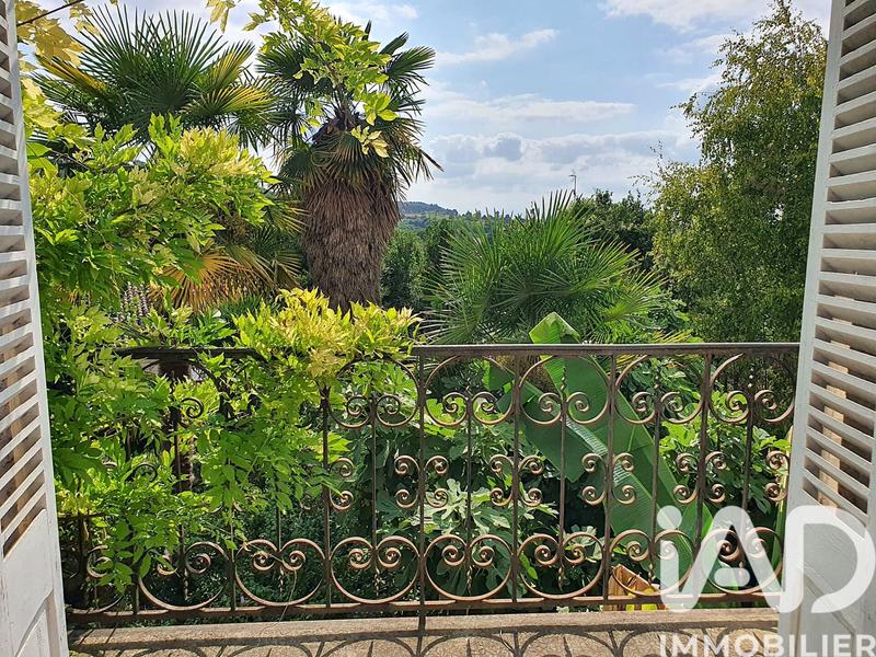 Maison de ville - 130 m² - 7 pièces