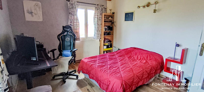 Maison - 202 m² - 8 pièces