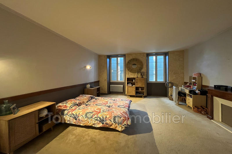 Maison - 194 m² - 4 pièces